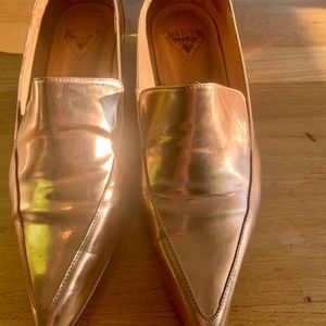 Fluevog women’s  7 1/2 Impell copper metallic flat